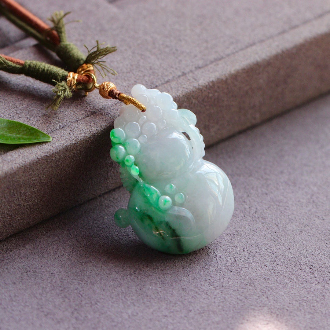 Jadeite Gourd Pendant with Certificate - 2