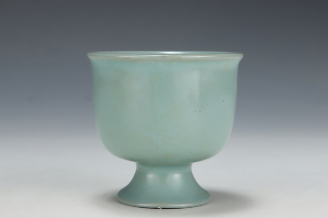 Ru Kiln Sky Blue Glaze Porcelain Cup w Box: Title: Ru Kiln Sky Blue Glaze Porcelain Cup w Box Origin: Chinese Date/Period: After1910 Materials: Porcelain Dimensions: 93x95(mm) 3.66x3.74(inches) Reserve: $599.00 Shipping:Domestic: Shipping