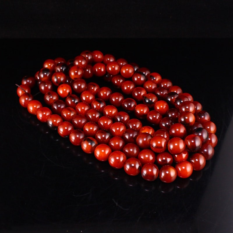 17mm Ox Horn Necklace: Title: 17mm Ox Horn Necklace Origin: Chinese Date/Period: After1900 Materials: Ox Horn Dimensions: 17(mm) 0.67(inches) Weight 0.95 lbs/431g Reserve: $199.00 Shipping:Domestic: Shipping rates are