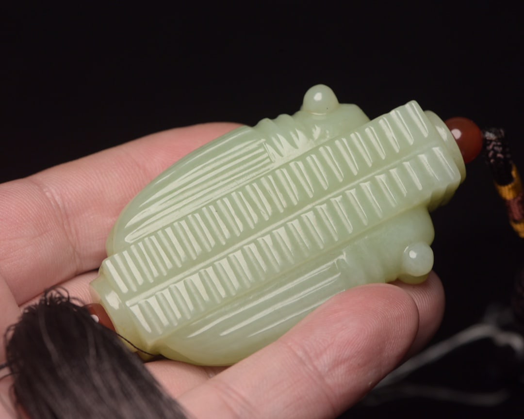 Hetian Jade Pendant - Cicada - 2