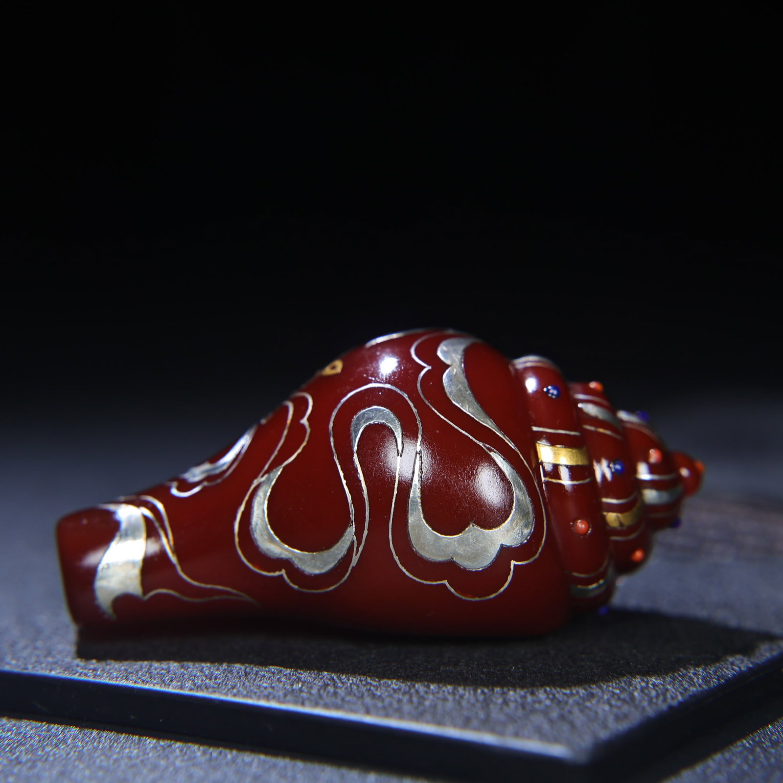 Red Agate Inlay Silver Wire,Gilt Wire,Gem Conch Statue - 2