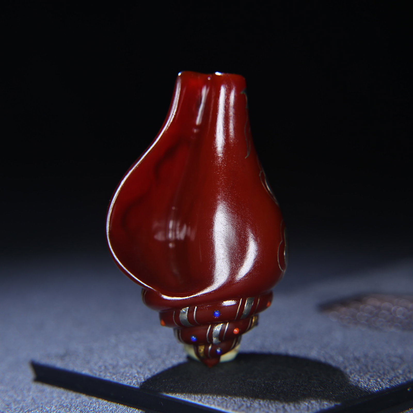 Red Agate Inlay Silver Wire,Gilt Wire,Gem Conch Statue - 3