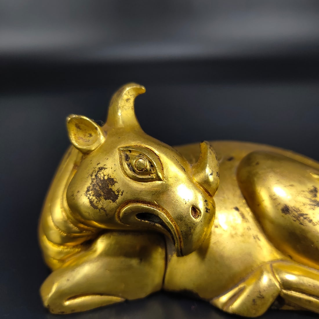 Gilt Gold Bronze Statue - Beast - 7