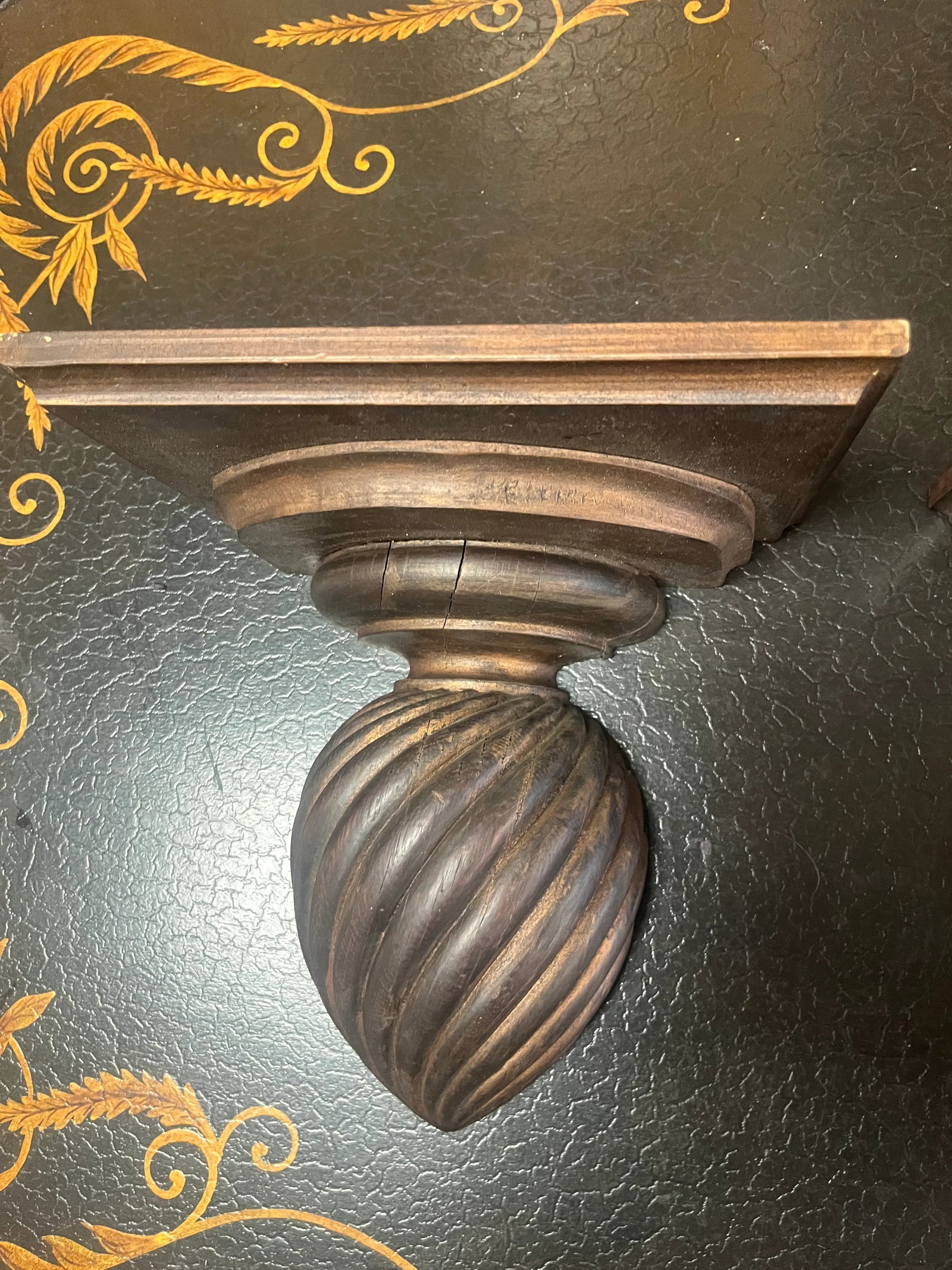 A Pair of Corbel Shaped 19th Century Oak Wall Brackets Acorn Finial Shelves - 4