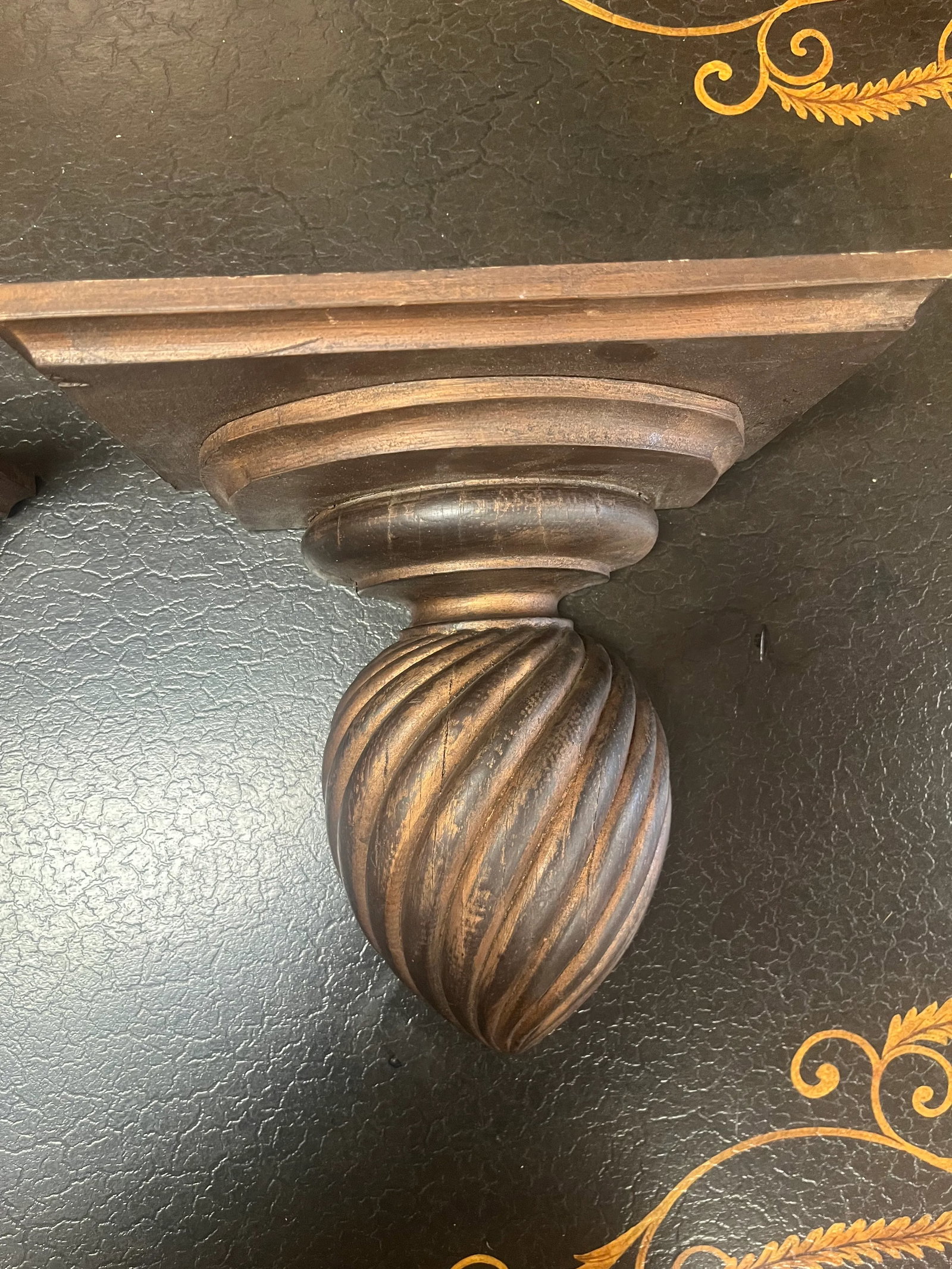 A Pair of Corbel Shaped 19th Century Oak Wall Brackets Acorn Finial Shelves - 5