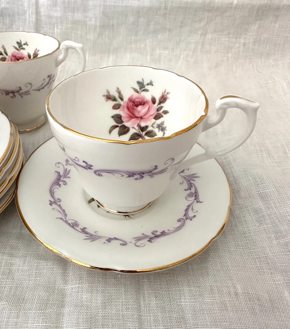 Vintage Paragon Fine Bone China Cup/Saucer Set- 12 Pieces - 3