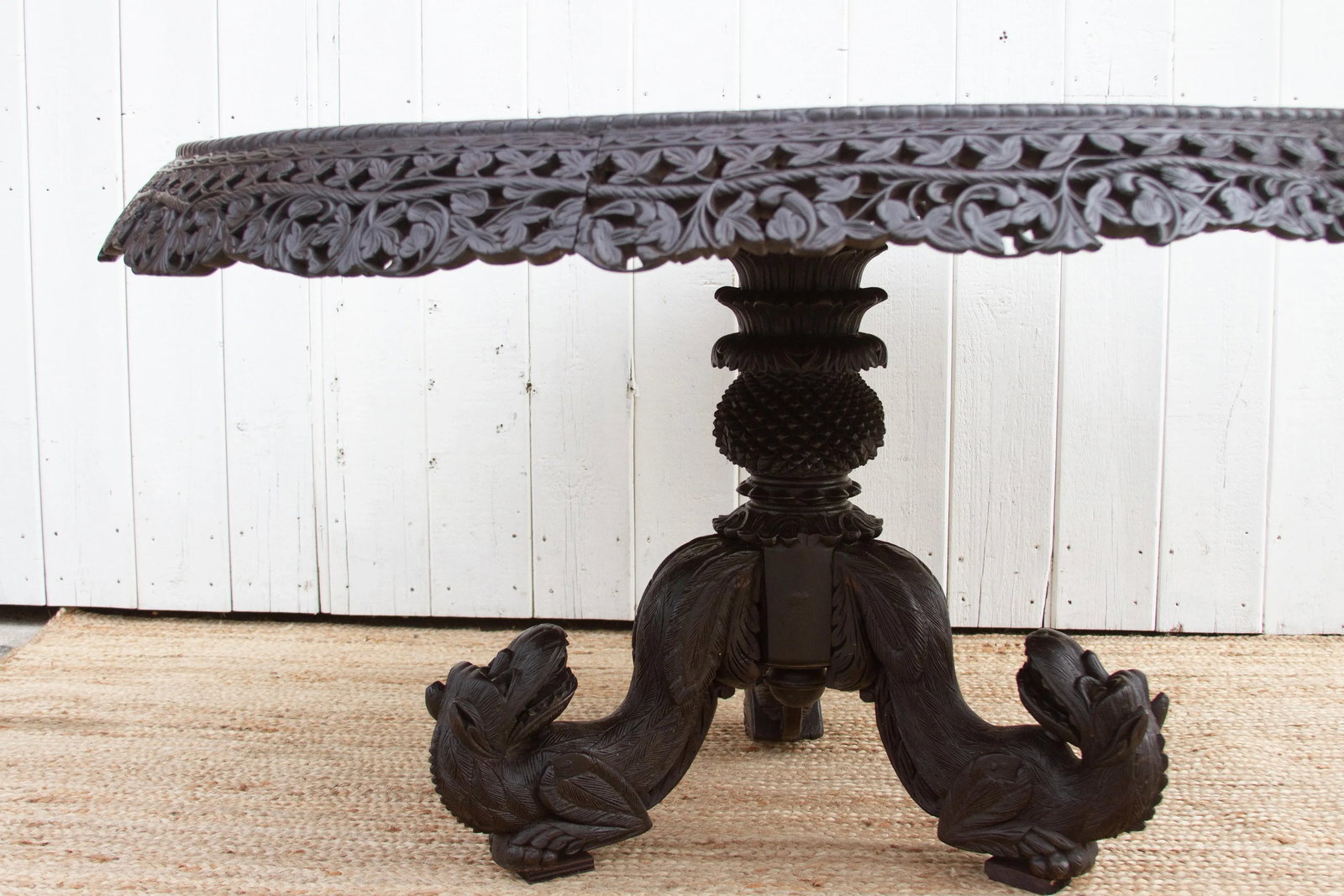 Exceptional Anglo Indian Round Table - 10