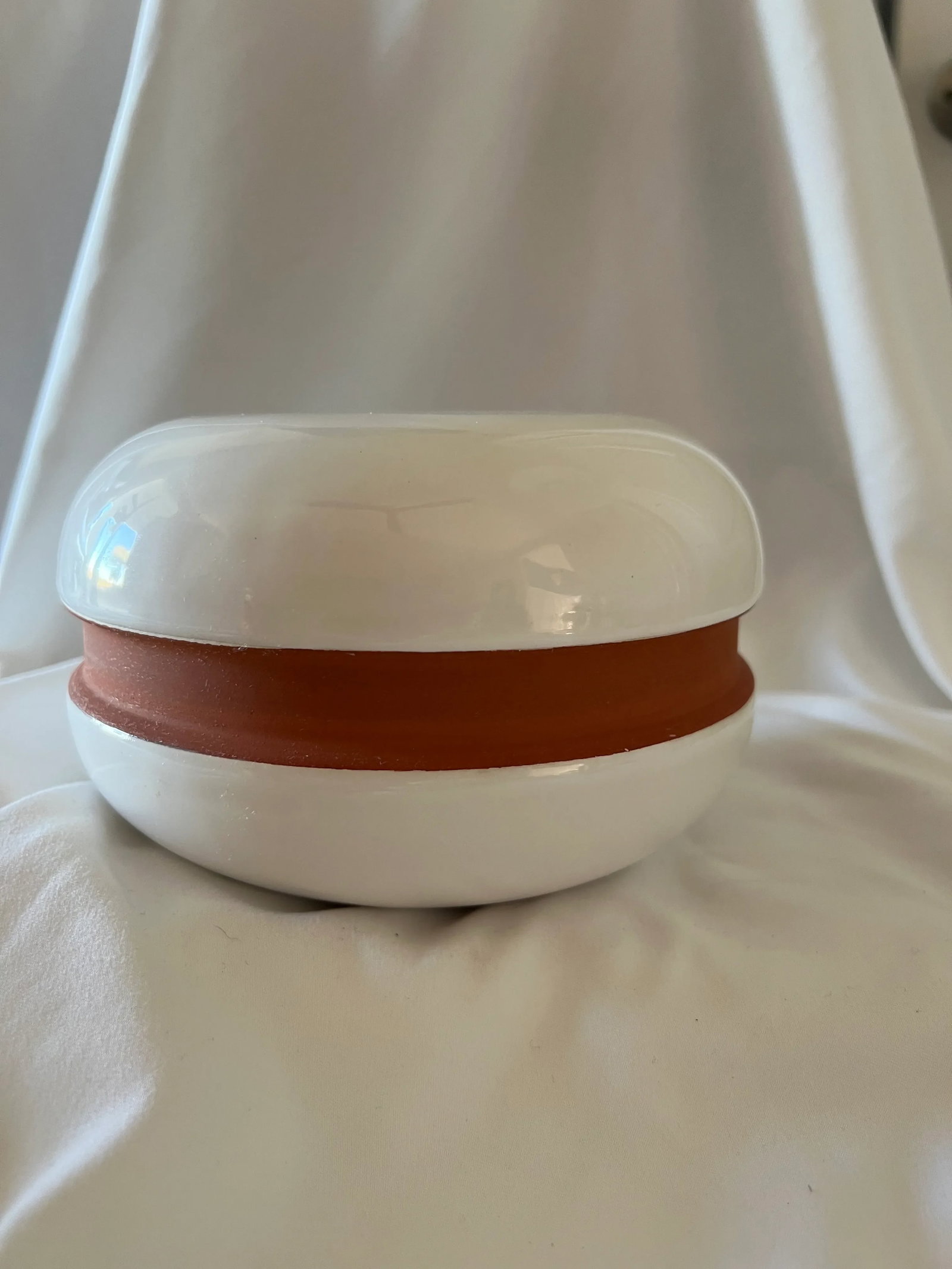 Mid Century Modern White Round Vase Made in Portugal - 3