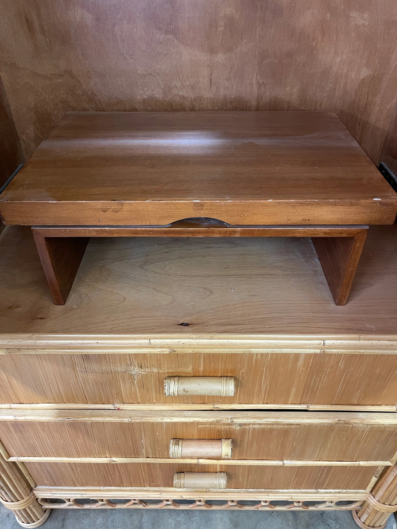 Coastal Vintage McGuire Style Split Bamboo Tv Armoire - 4