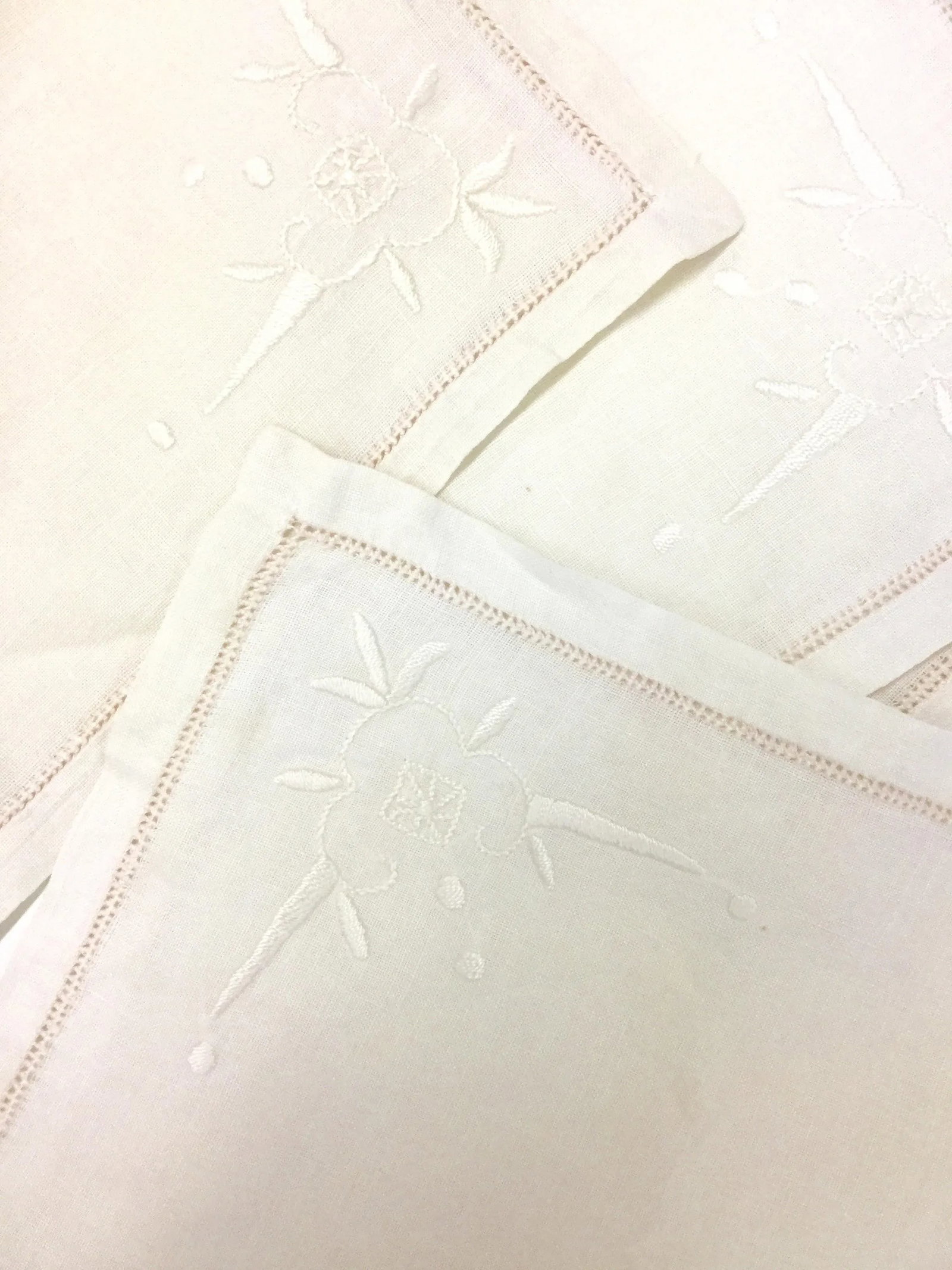 Early 20th Century Antique Linen Cocktail Napkins - Set of 4 - 6