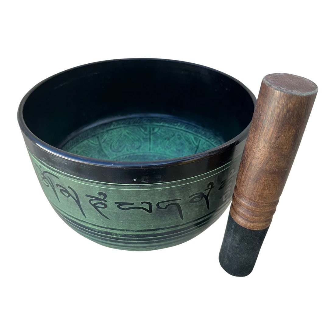 Himalayan Singing Bowl: Himalayan Singing Bowl, Cast Aluminum. Green patina with black design. Comes with the woodshed striker stick. Budda scenic picture inside bowl I don't know the fundamental note or harmonic overtone