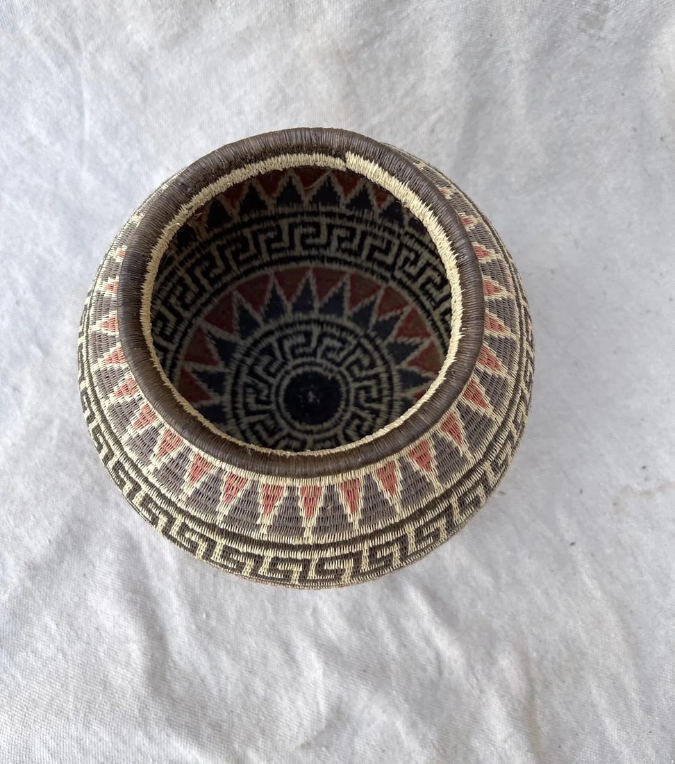 Handwoven Tribal Embera Basket - 3