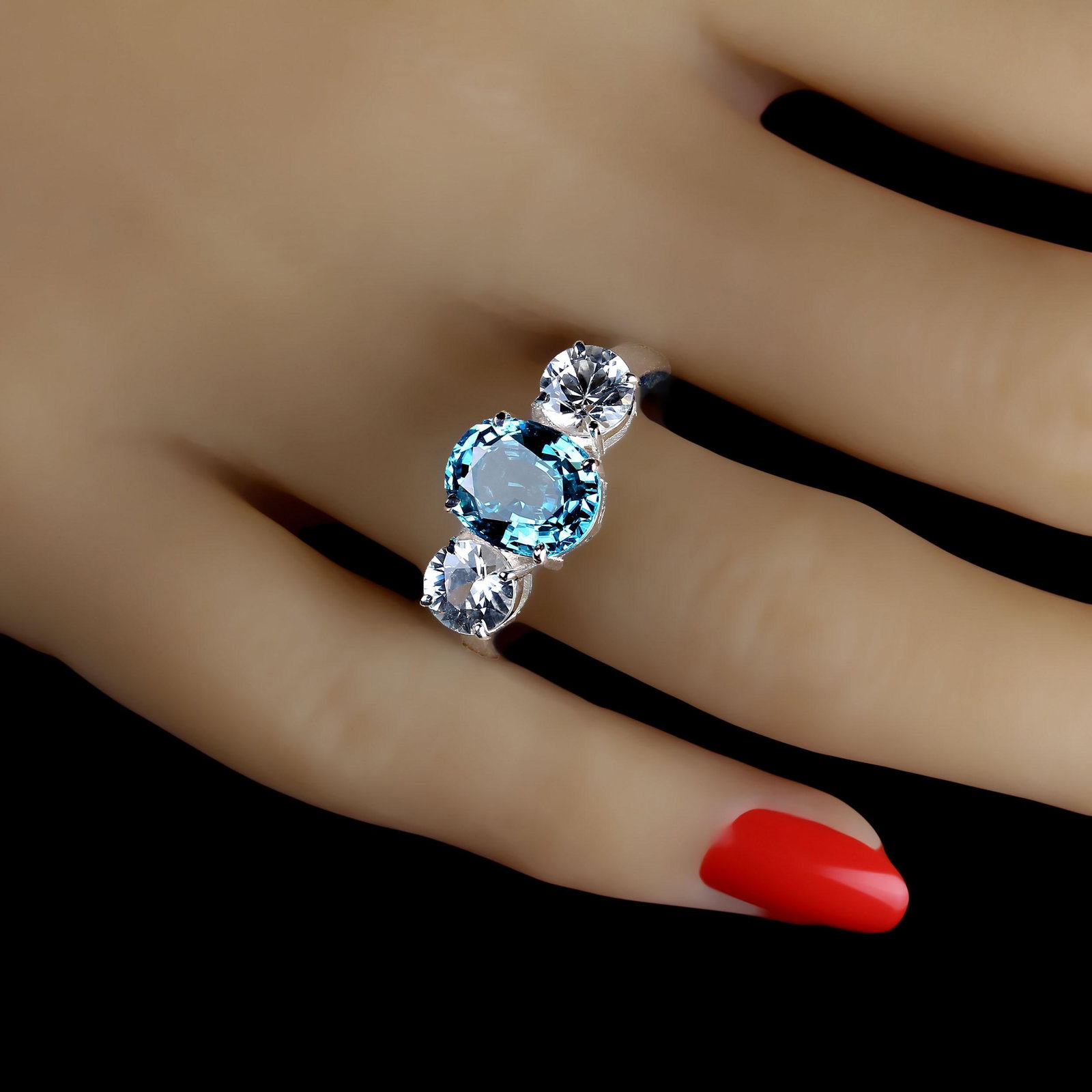 Zircons Classic Three Stone Ring Size 8 - 2