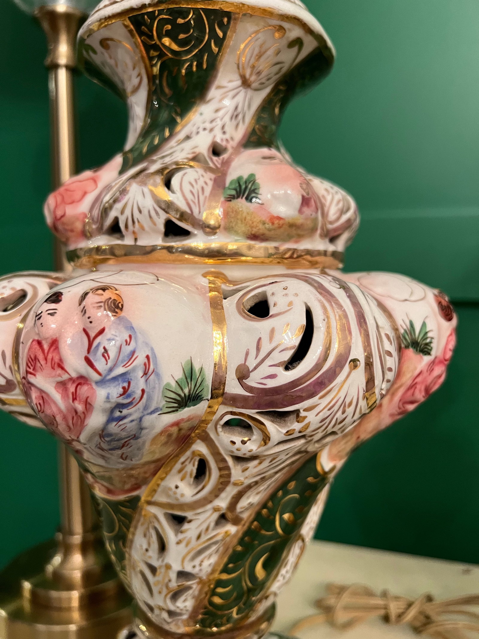 Mid 20th Century Capodimonte Lamps a Pair - 11