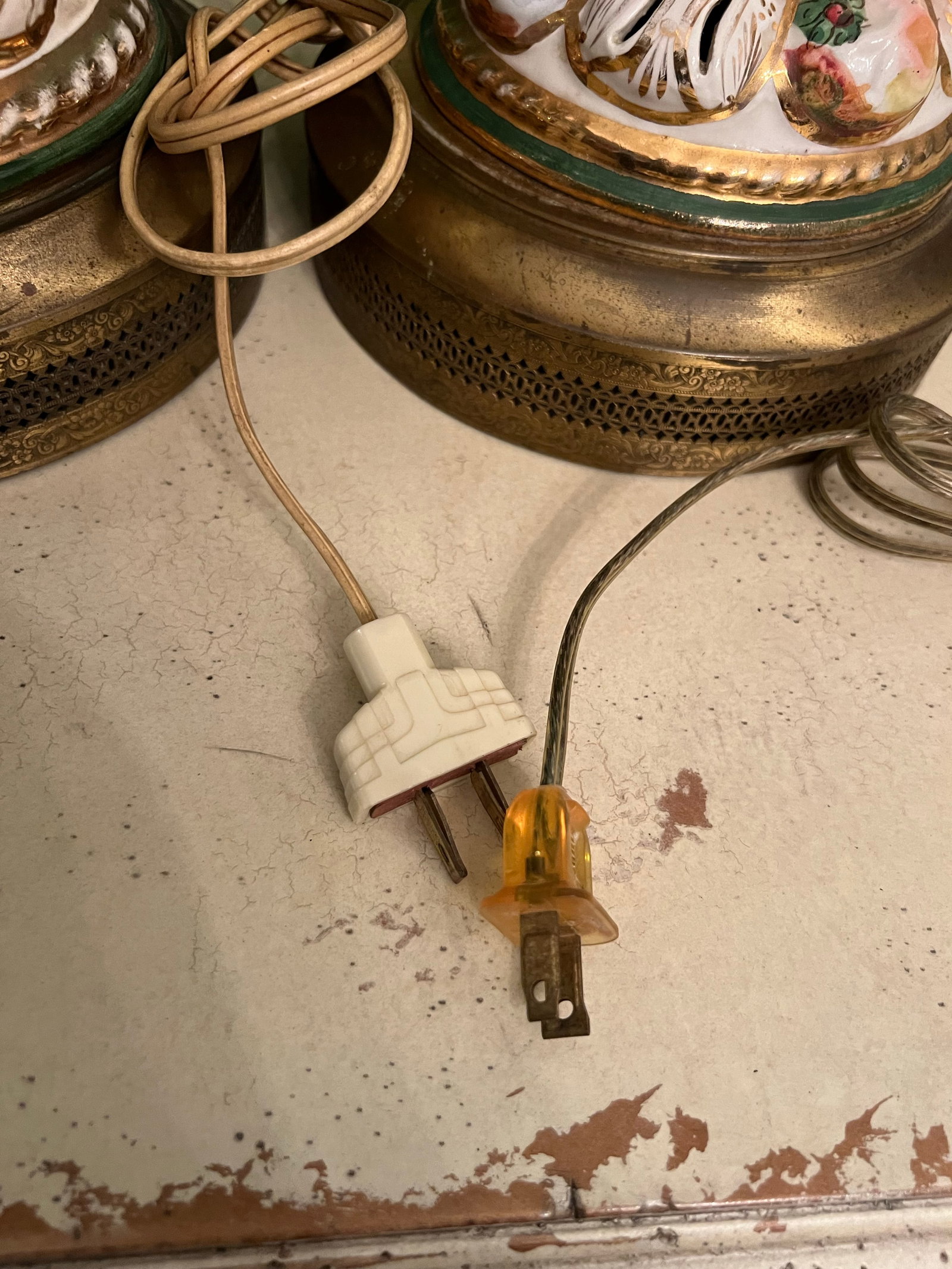 Mid 20th Century Capodimonte Lamps a Pair - 6