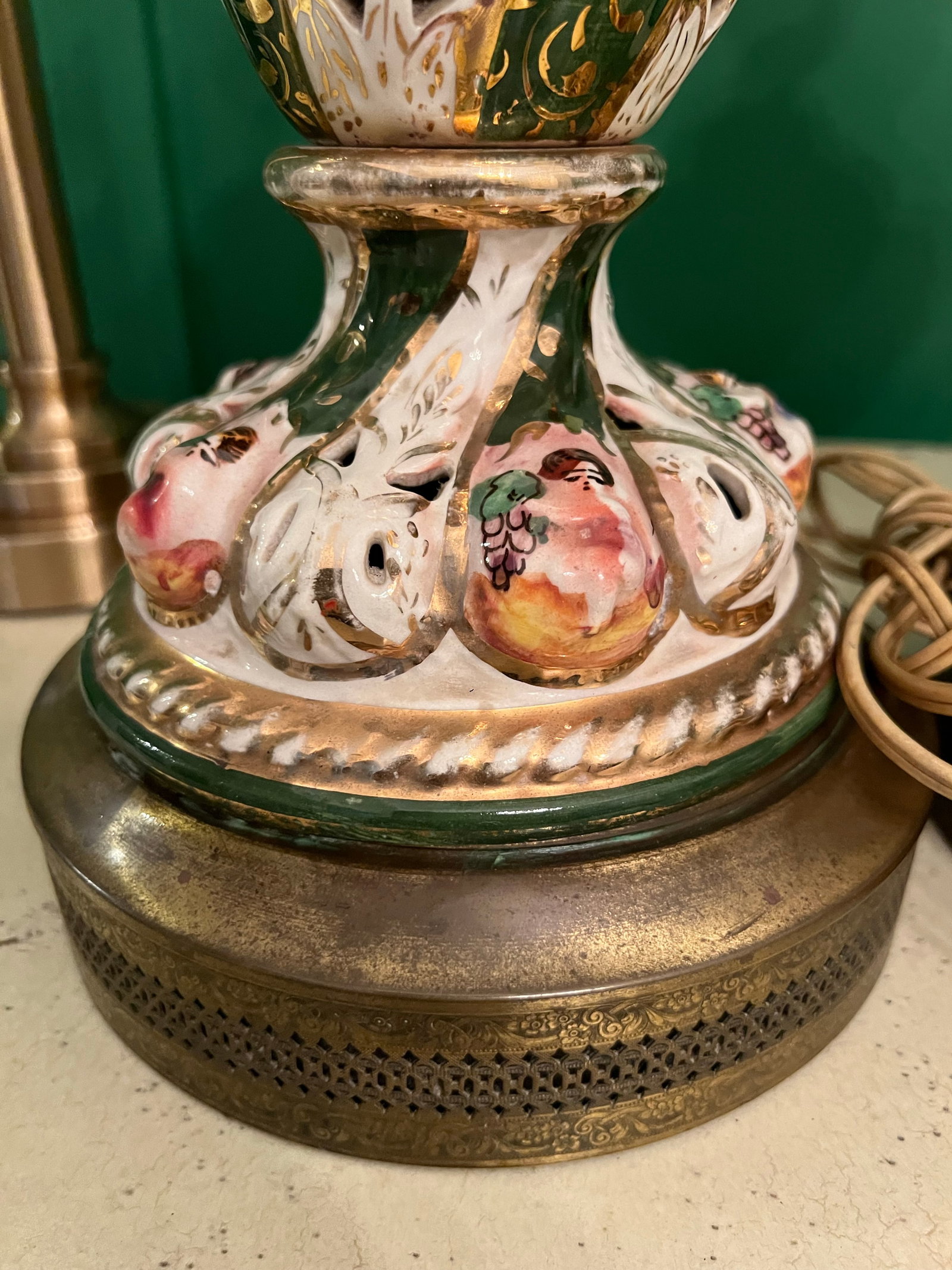 Mid 20th Century Capodimonte Lamps a Pair - 8