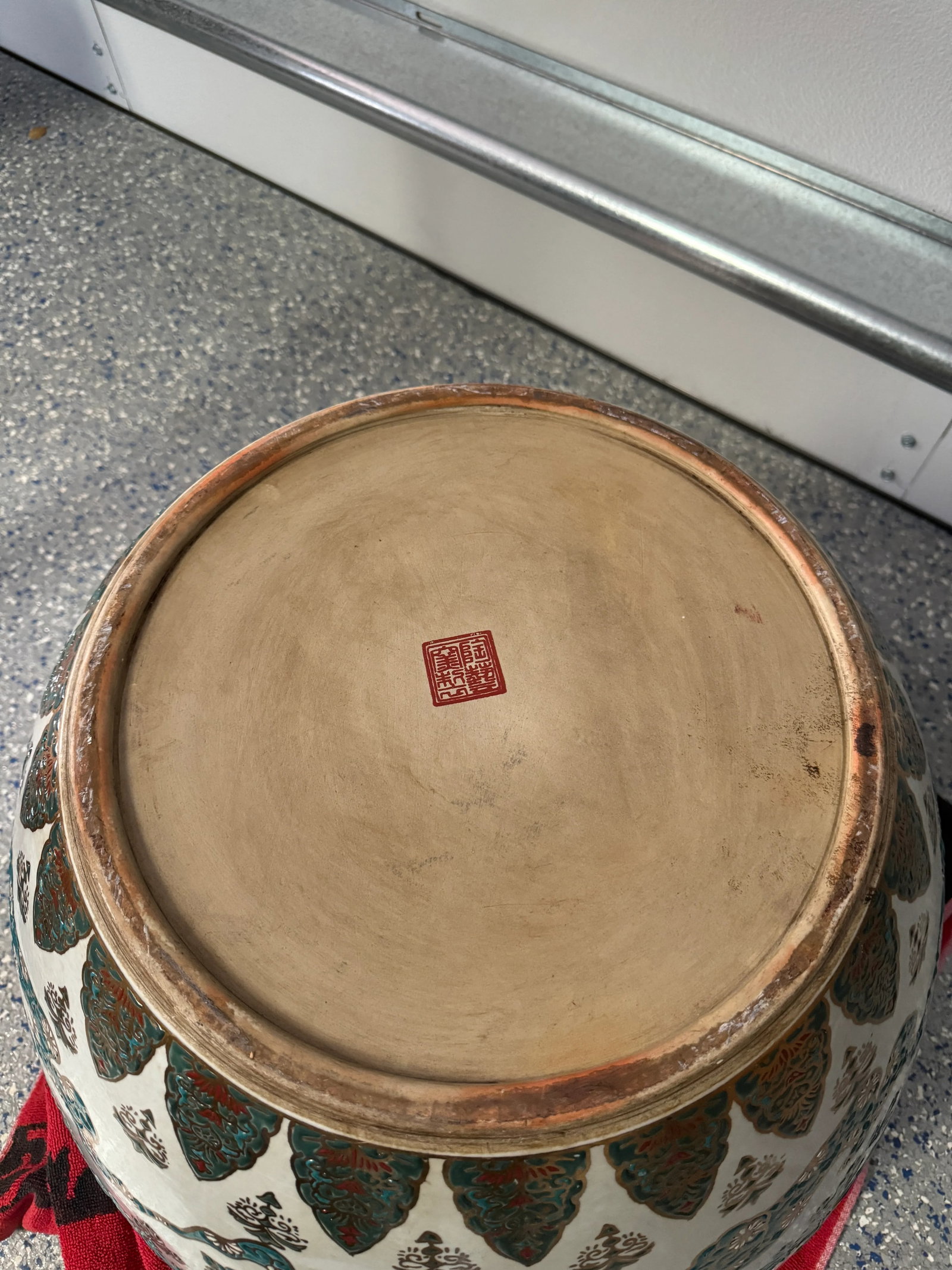 1980s Large Vintage Ceramic Chinese Fish Bowl/Jardiniere Planter With a Coral and Flower Motif, Stan - 12