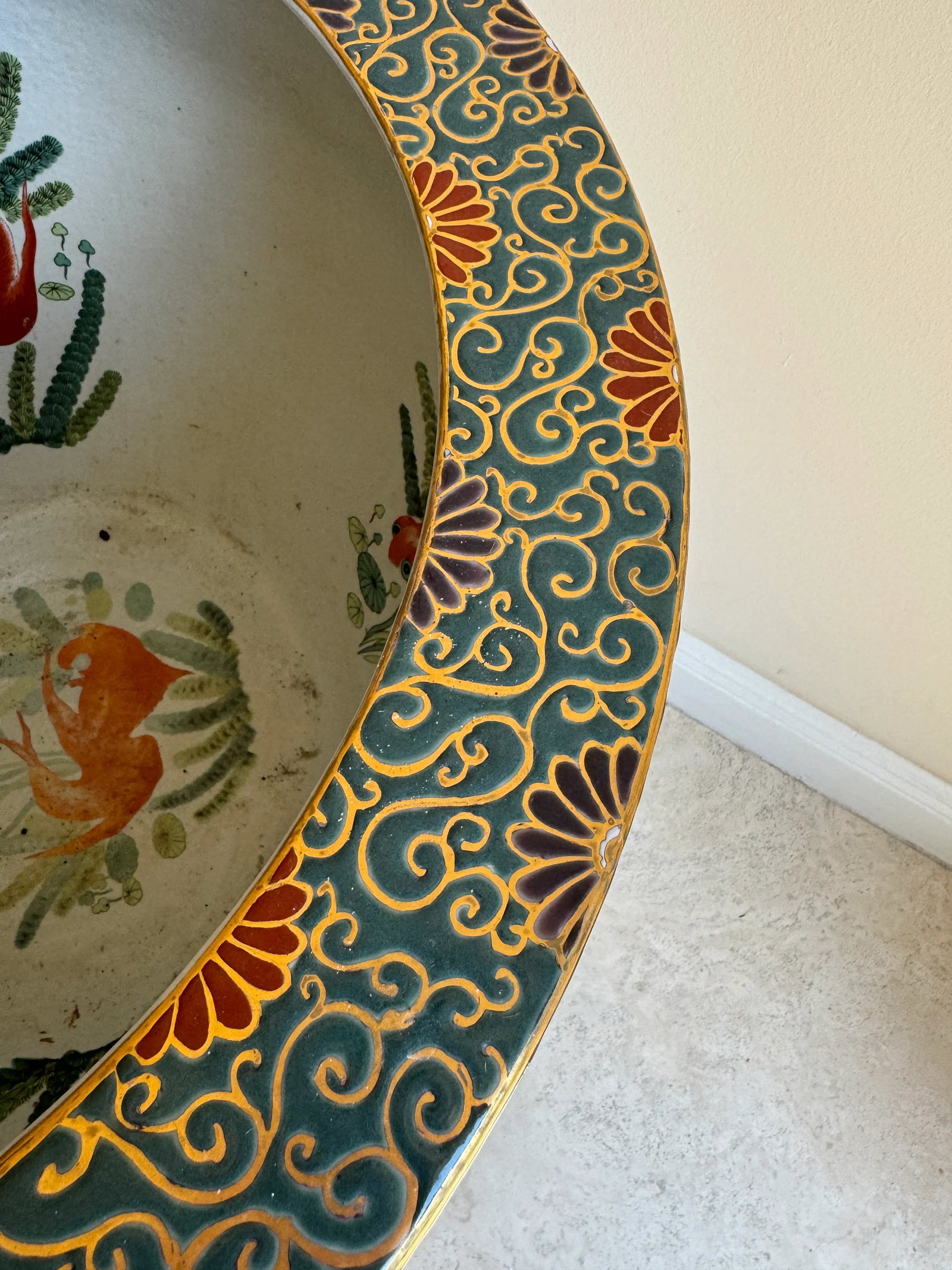 1980s Large Vintage Ceramic Chinese Fish Bowl/Jardiniere Planter With a Coral and Flower Motif, Stan - 7