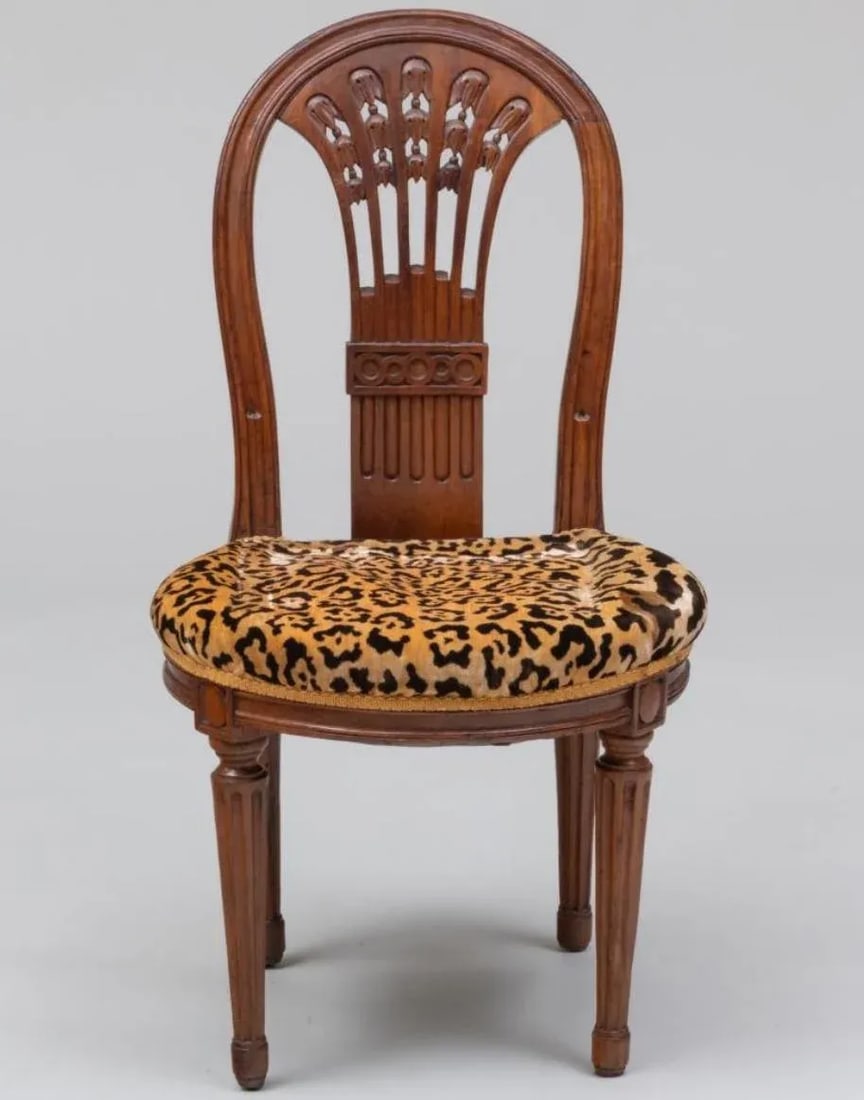 Late 18th Century Louis XVI Leopard Upholstered in Mahogany With Balloon Back Chair in the Style of - 2