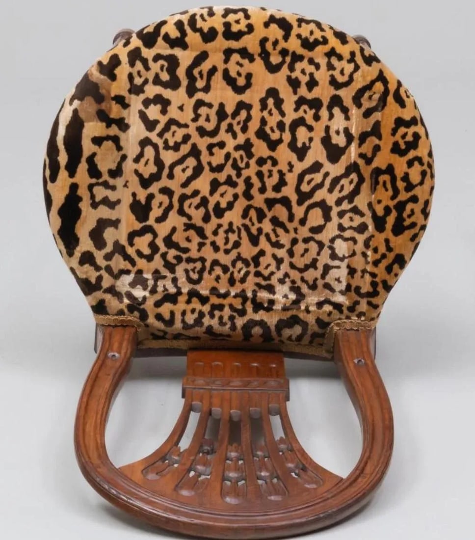 Late 18th Century Louis XVI Leopard Upholstered in Mahogany With Balloon Back Chair in the Style of - 7