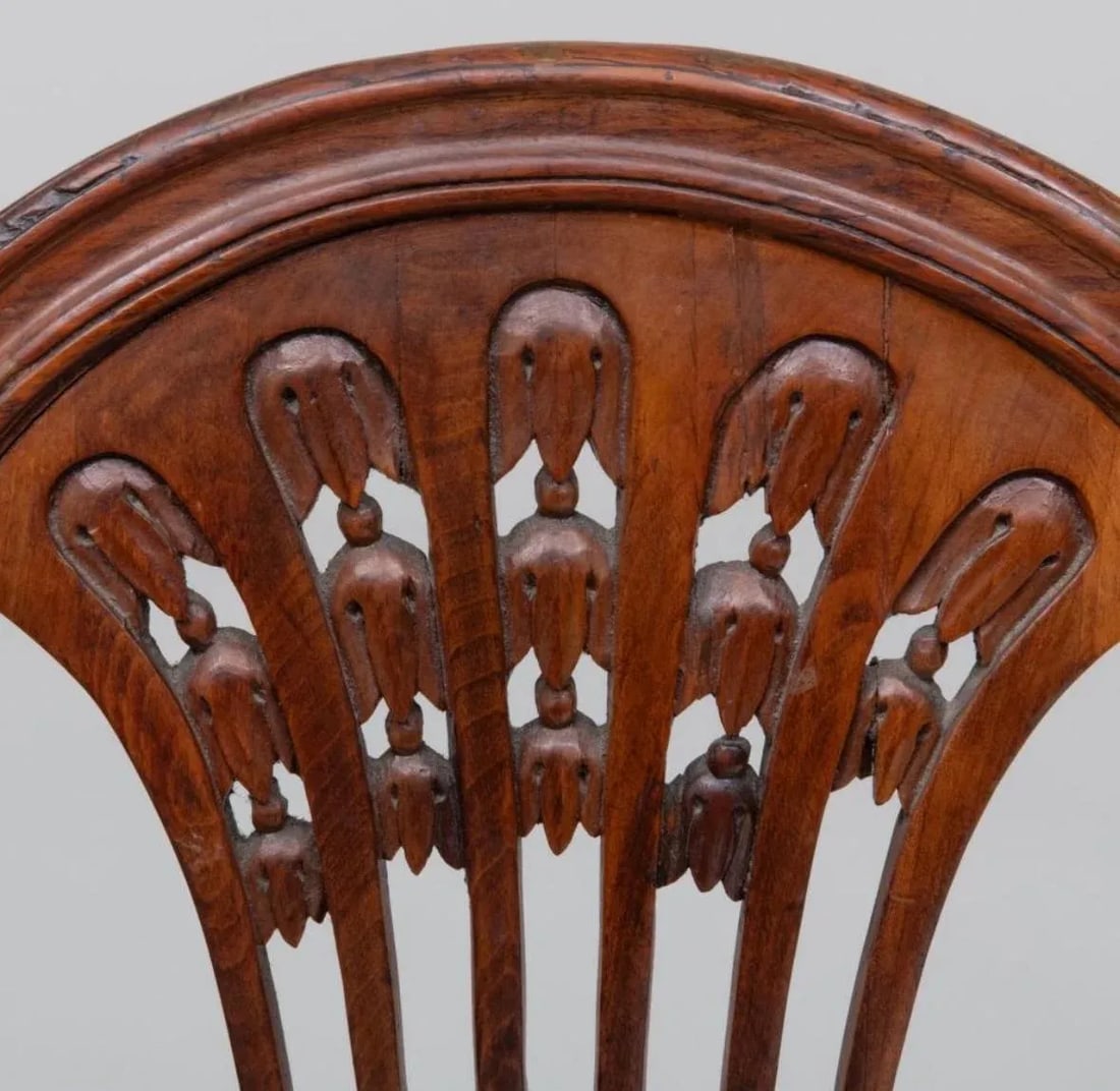 Late 18th Century Louis XVI Leopard Upholstered in Mahogany With Balloon Back Chair in the Style of - 9