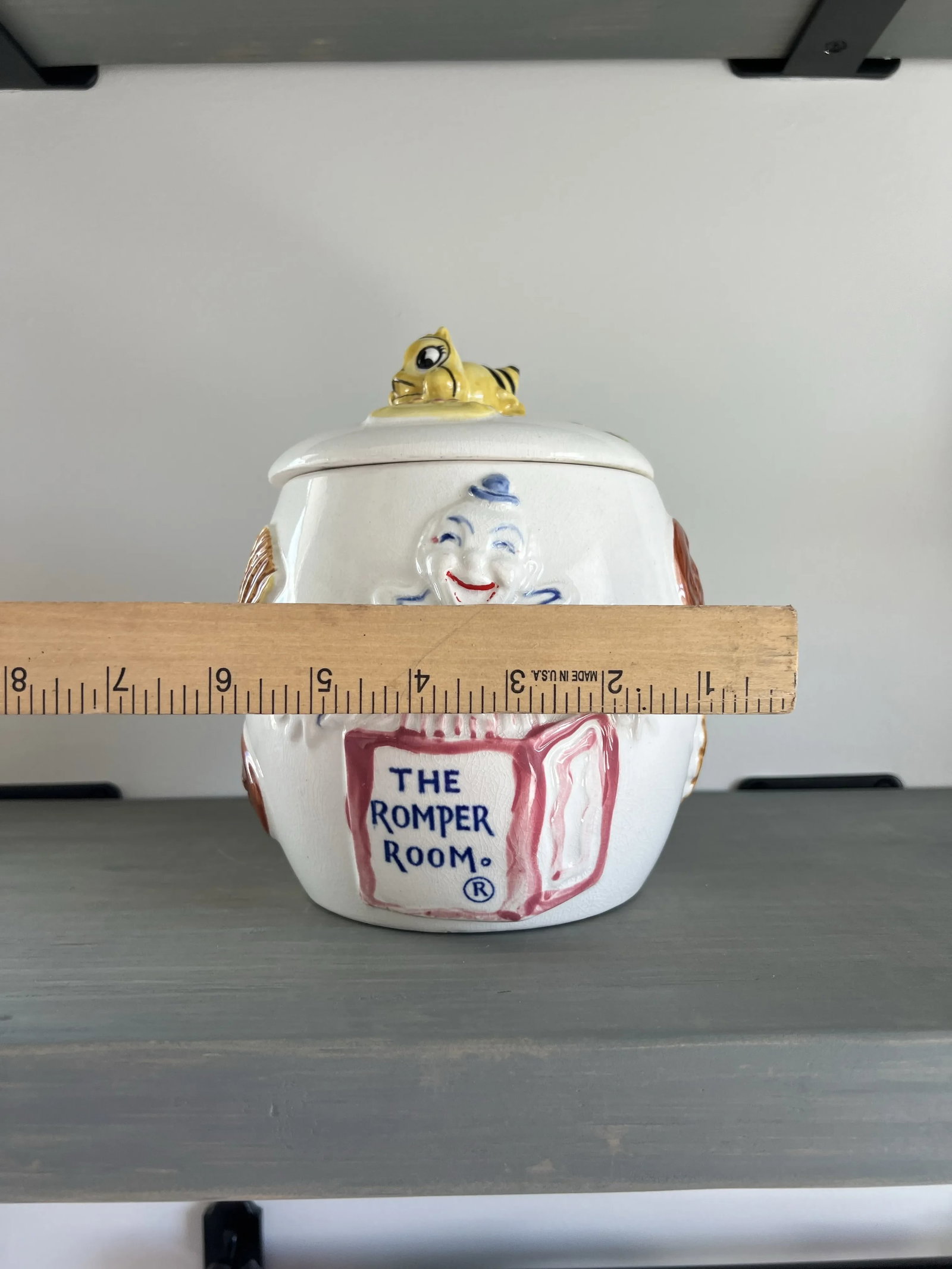 Rare 1950s Romper Room Do Bee Cookie Jar - 12
