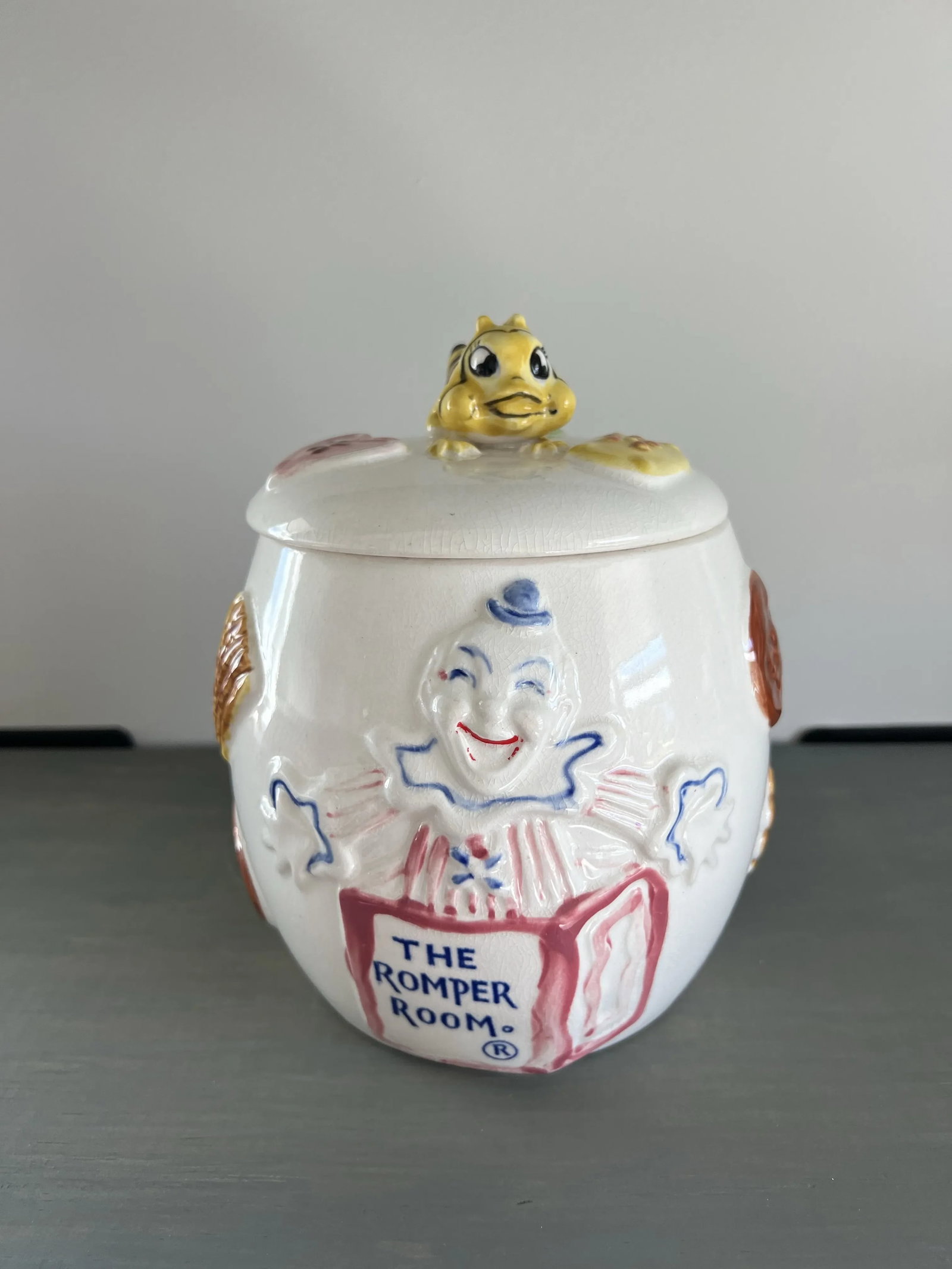 Rare 1950s Romper Room Do Bee Cookie Jar - 7