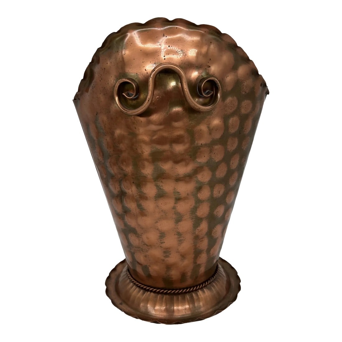 Vintage Gregorian Copper Hammered Vase: Hammered copper vase by Gregorian Copper. Stands 12" tall. Nice and shiny! Condition: Alterations: Original Condition Unaltered Imperfections: Some Imperfections Condition Notes: Good vintage conditio