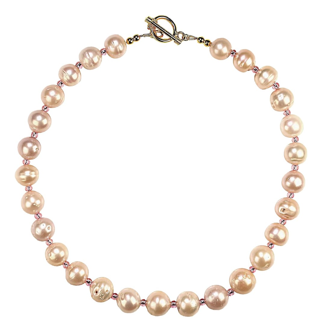 Stylish Blush Pearls With Hot Pink Accents: Blush Elegance Pearl Necklace – From Cocktail to Dinner in Style Elevate your look effortlessly with this sophisticated pink blush pearl necklace, designed to transition seamlessly from cocktail