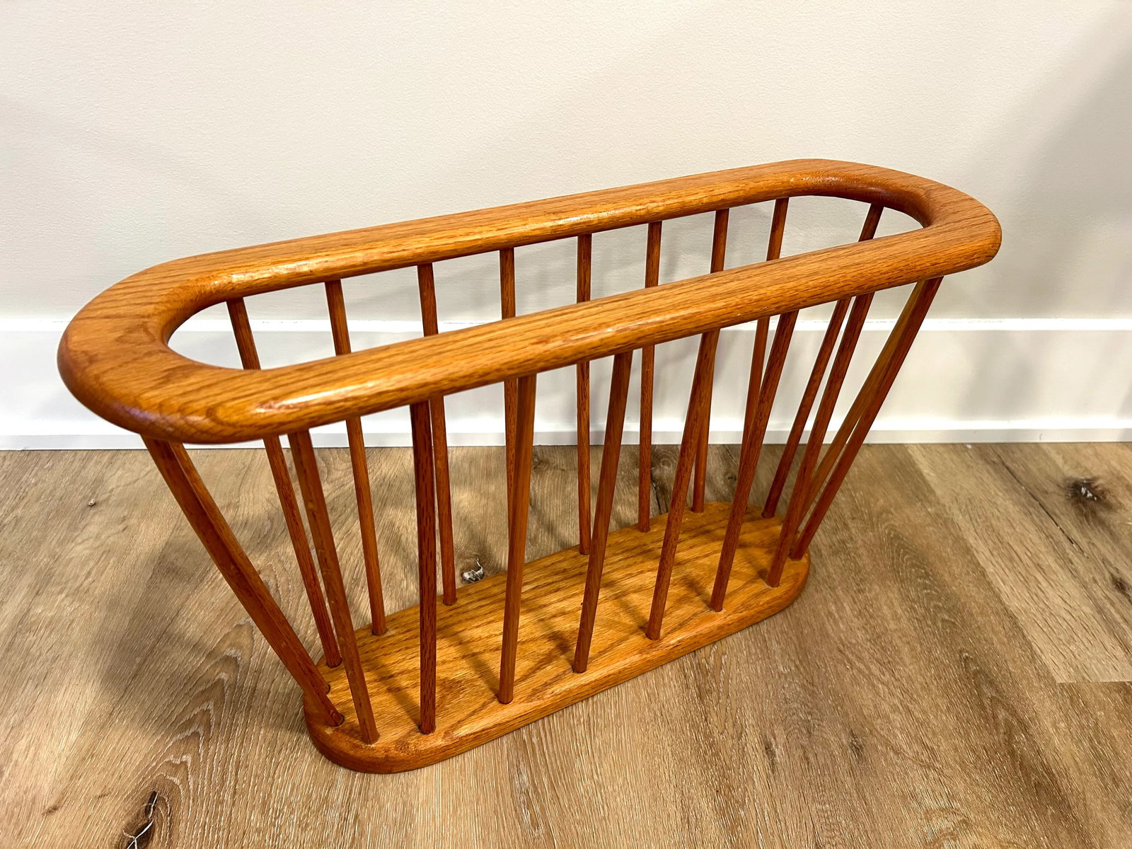 Late 20th Century Scandinavian Mid Century Modern Oval Solid Oak Wood Danish Magazine Rack Vinyl Rec - 2