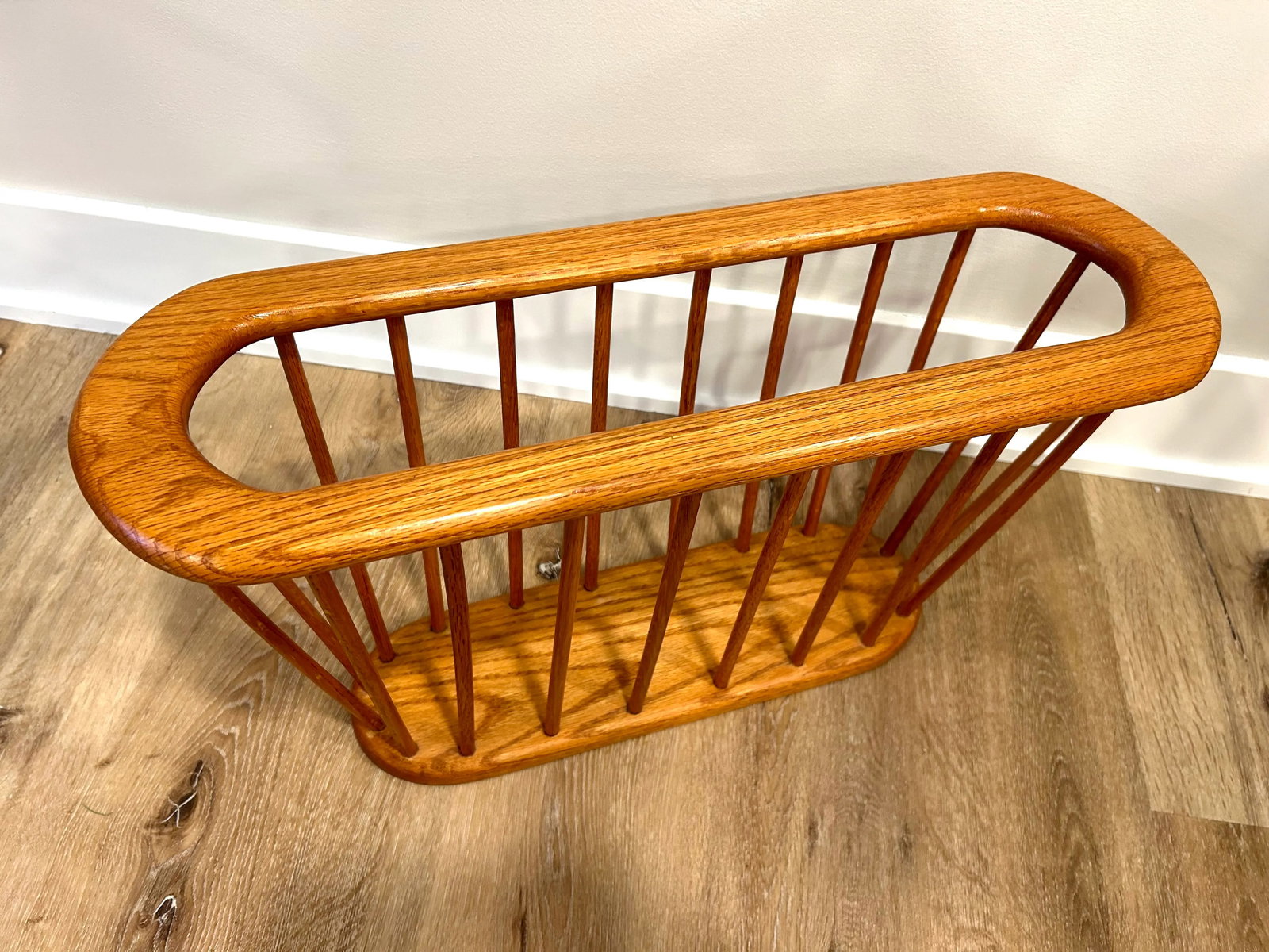 Late 20th Century Scandinavian Mid Century Modern Oval Solid Oak Wood Danish Magazine Rack Vinyl Rec - 4