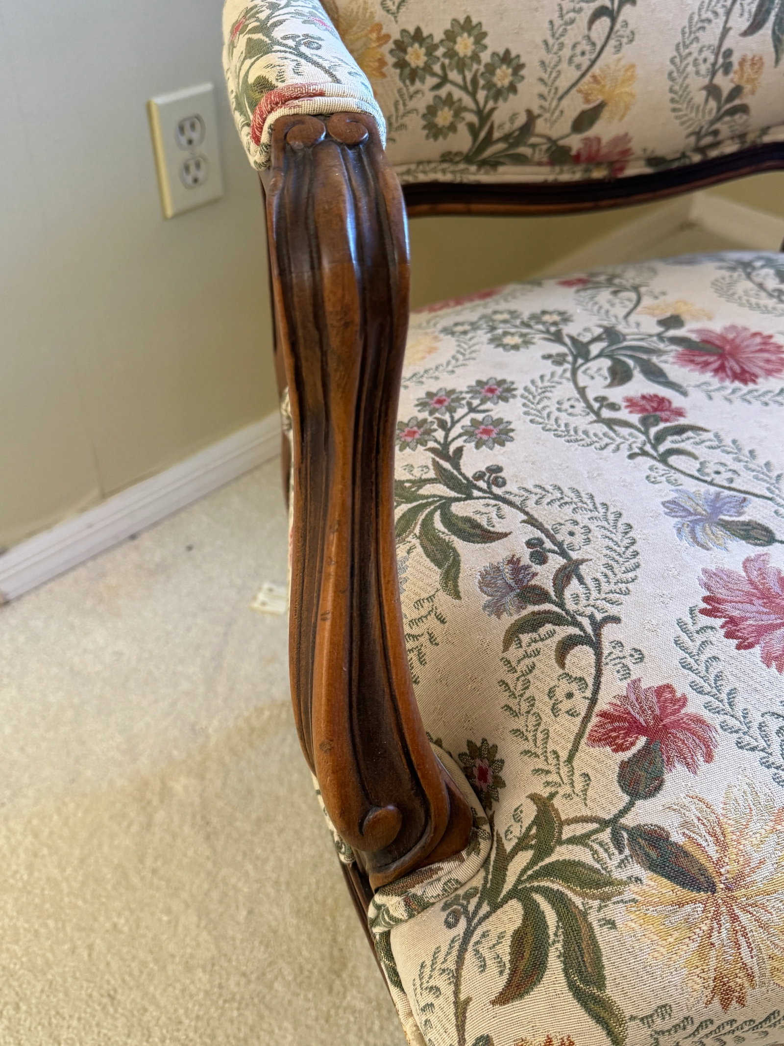 Early 20th Century Antique French Louis XV Style Upholstered Carved Mahogany Arm Chairs - Set of Two - 10