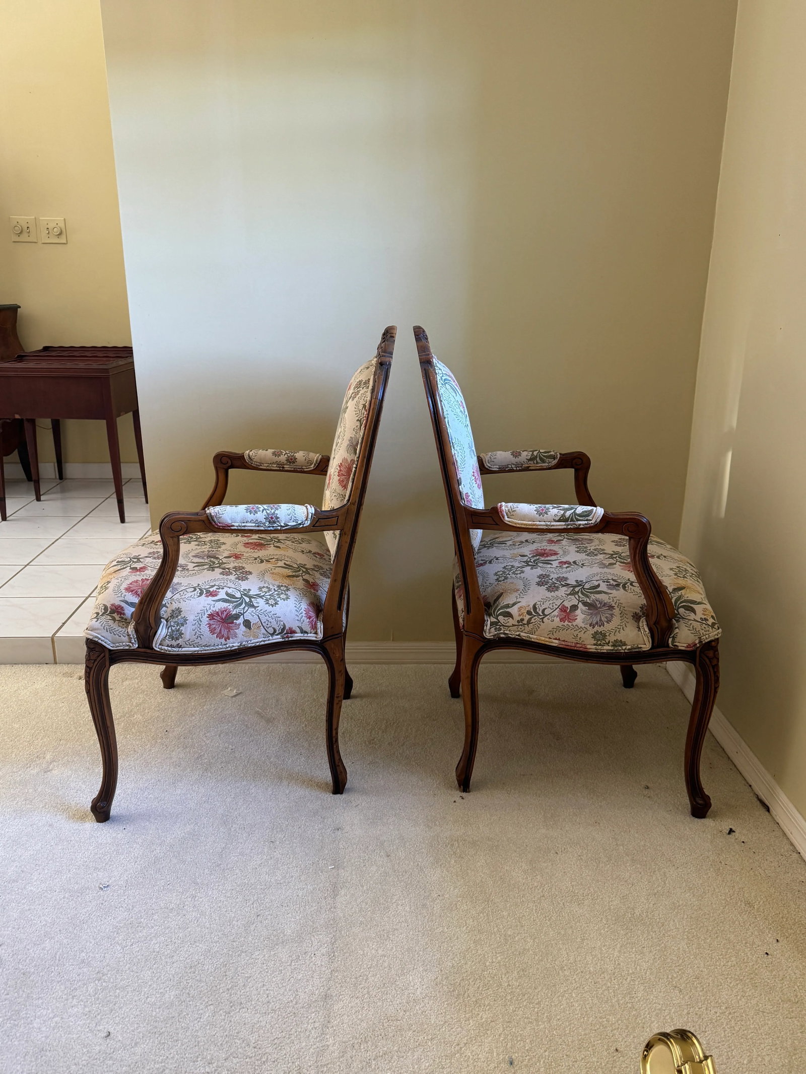 Early 20th Century Antique French Louis XV Style Upholstered Carved Mahogany Arm Chairs - Set of Two - 6