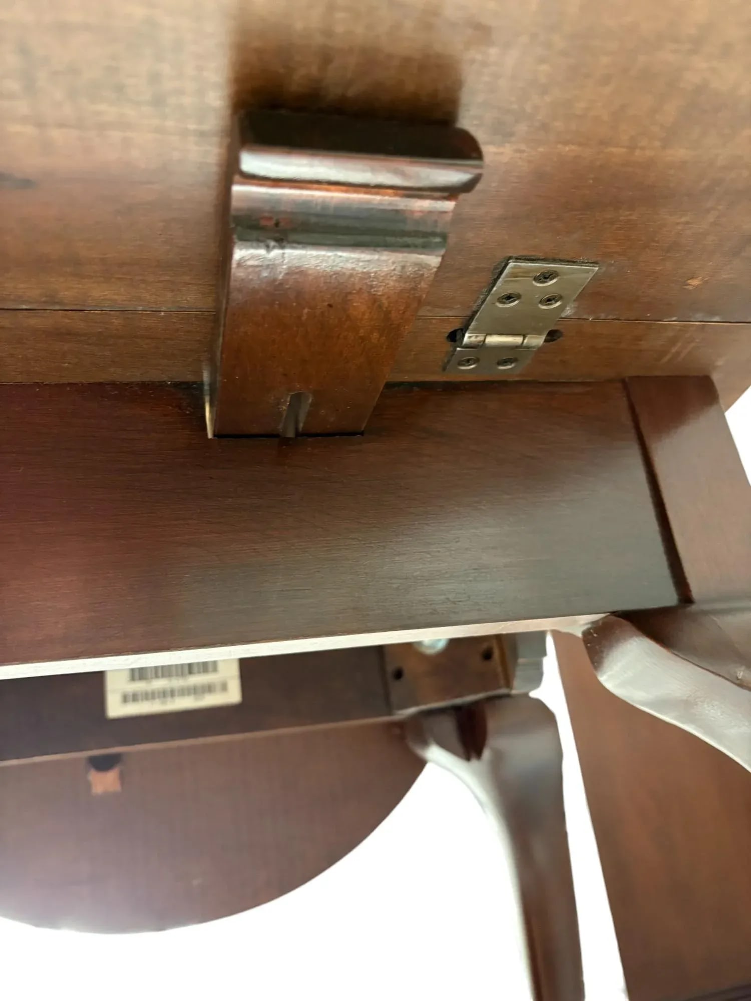 Ethan Allen Georgian Court Oval Drop Leaf Side Table - 8