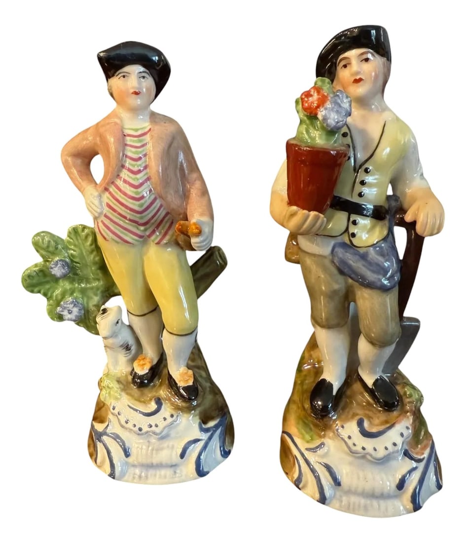Late 20th Century Jeanne Reed's Colonial Figurines - Set of 2 (1 of 7)