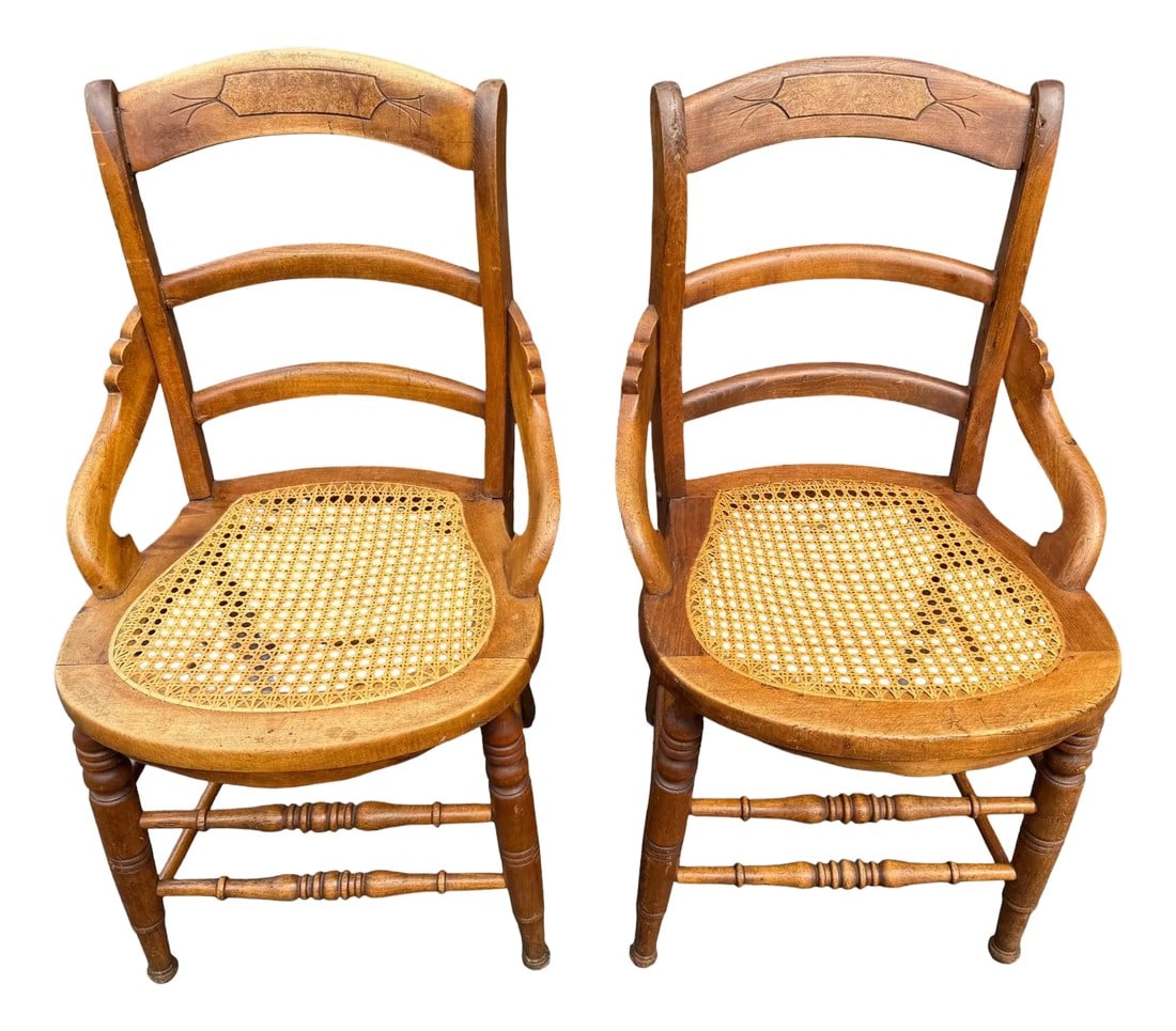 Late 19th Century Pair of Victorian Walnut Armchairs (1 of 8)