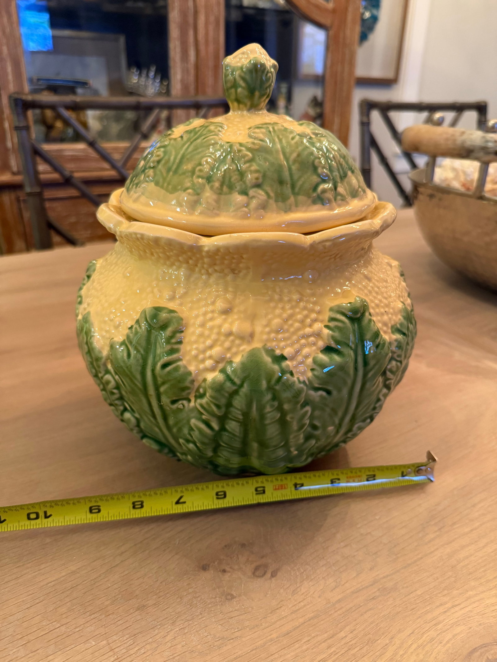 Lidded Cabbage Ware Ginger Jar - 6