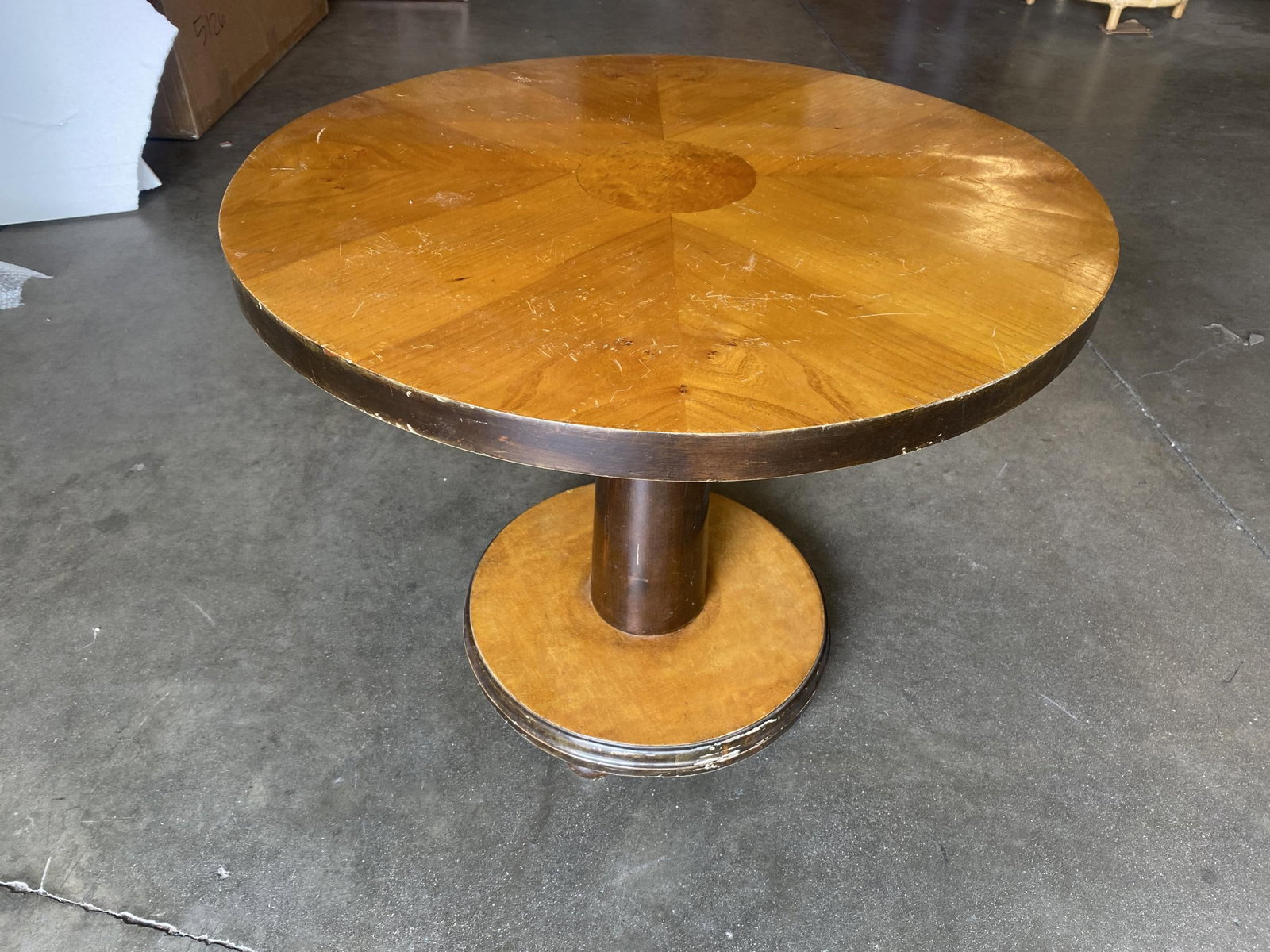 Streamline Round Two-Tone Coffee Table - 3