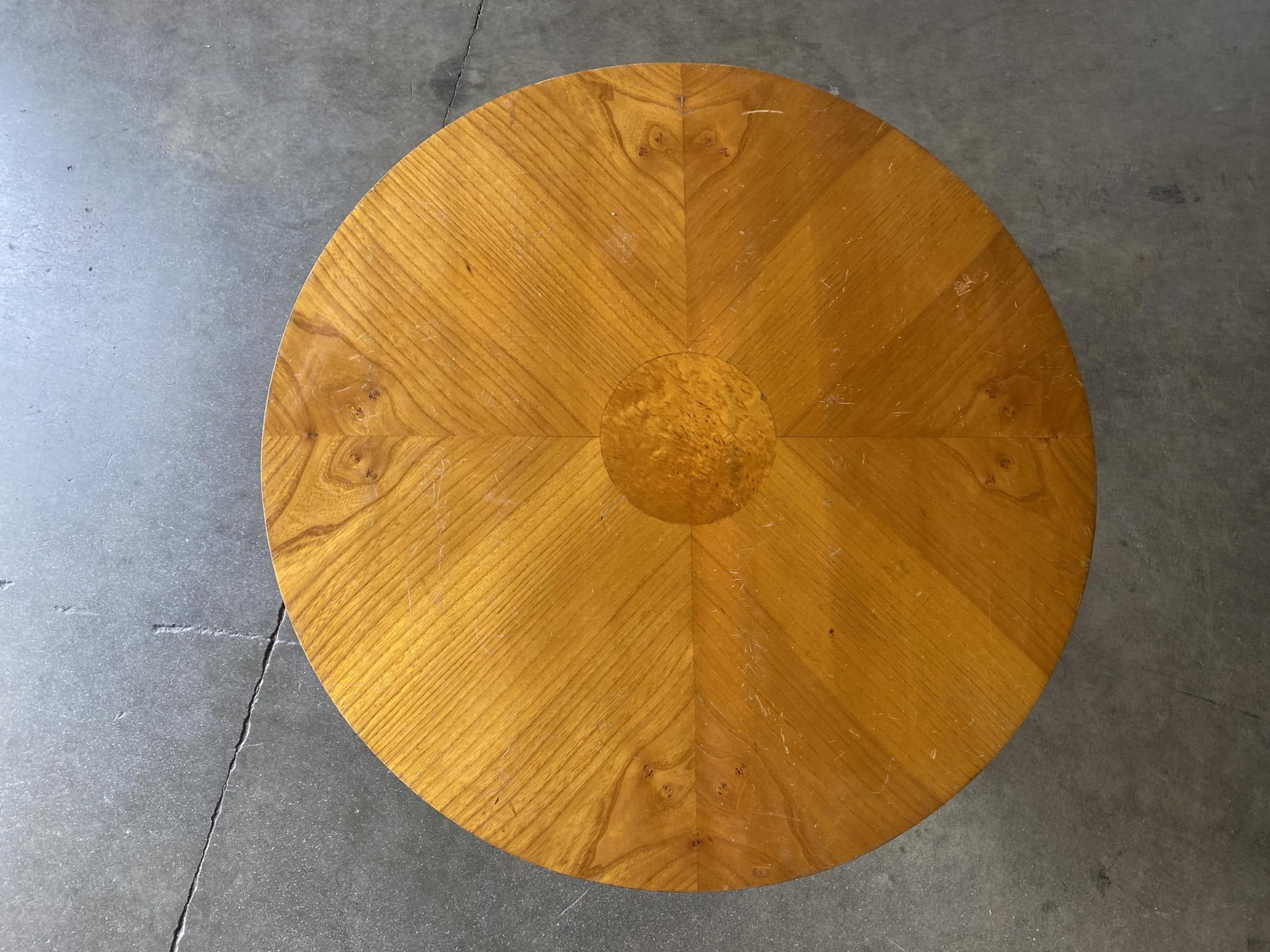 Streamline Round Two-Tone Coffee Table - 4