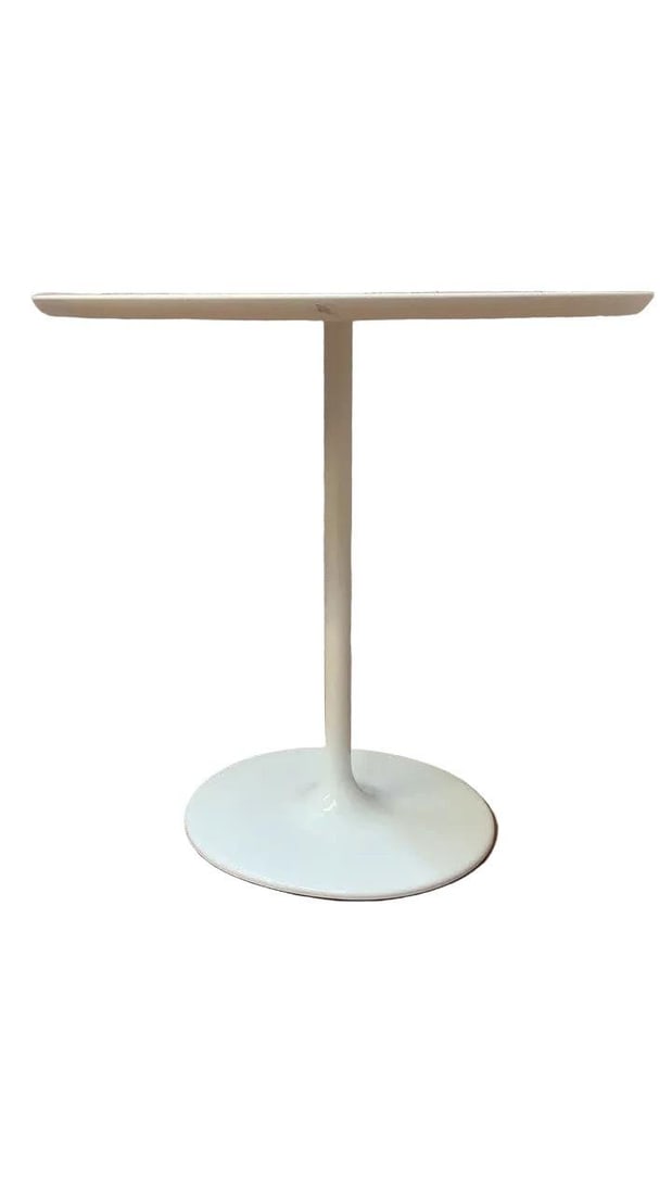 Postmodern Dizzie Side Table by Arper - 5