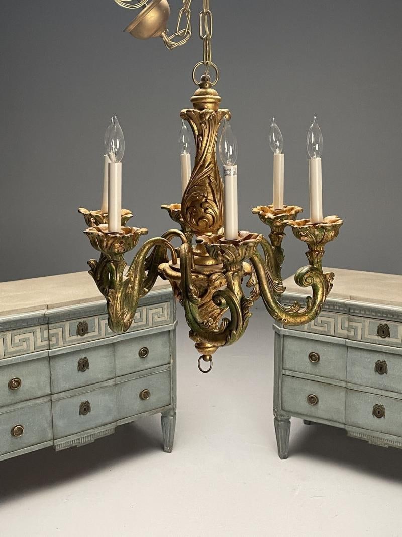 Rococo, Baroque, Italian Six Light Chandelier, Parcel Paint, Gilt, Italy, 1970s - 3