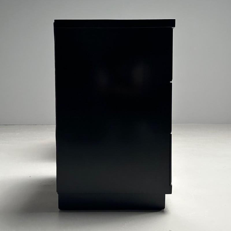 Mid-Century Modern, Nightstands, Chests, Black Lacquer, Brass, USA, 1970s - 12