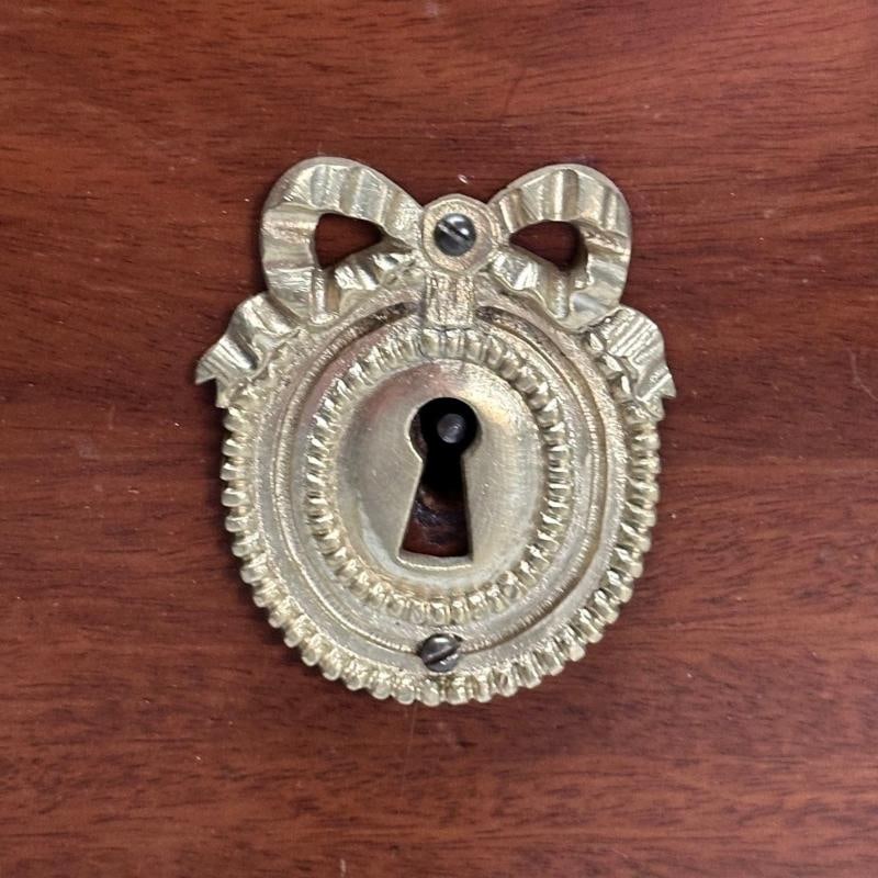 Hollywood Regency, French Louis XVI Style Commode, Mahogany, Oak, Marble, 1920s - 11