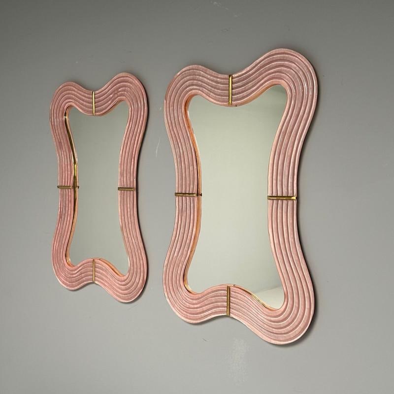 Contemporary, Pink Murano Glass, Brass, Modern Wavy Wall Mirrors, Italy, 21st C. - 4