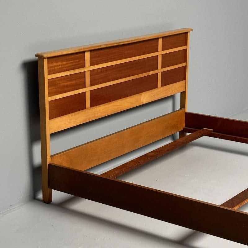Paul Frankl, Johnson Furniture, Mid-Century Modern, Station Wagon Bedframe - 9