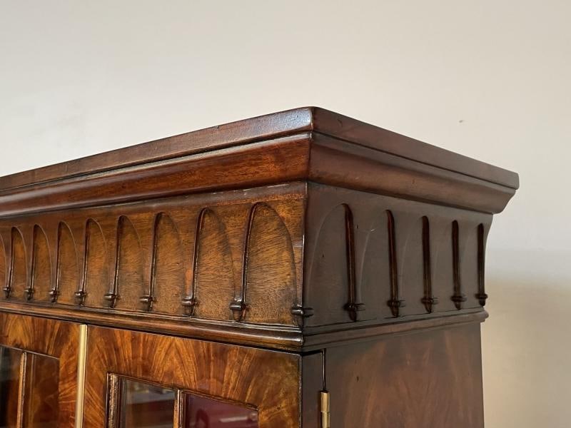 Pair of Bookcase / Showcase Cabinets, Theodore Alexander "Althorp" Mahogany - 10
