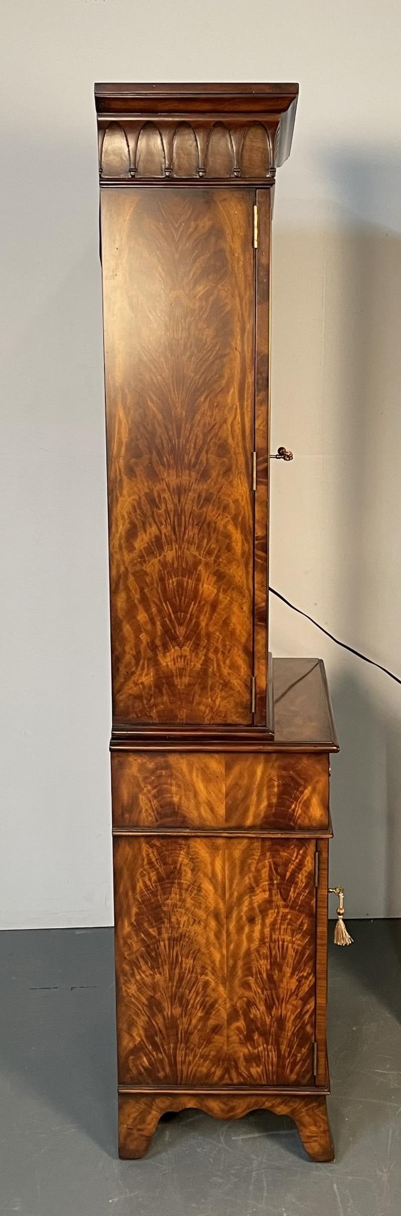 Pair of Bookcase / Showcase Cabinets, Theodore Alexander "Althorp" Mahogany - 8