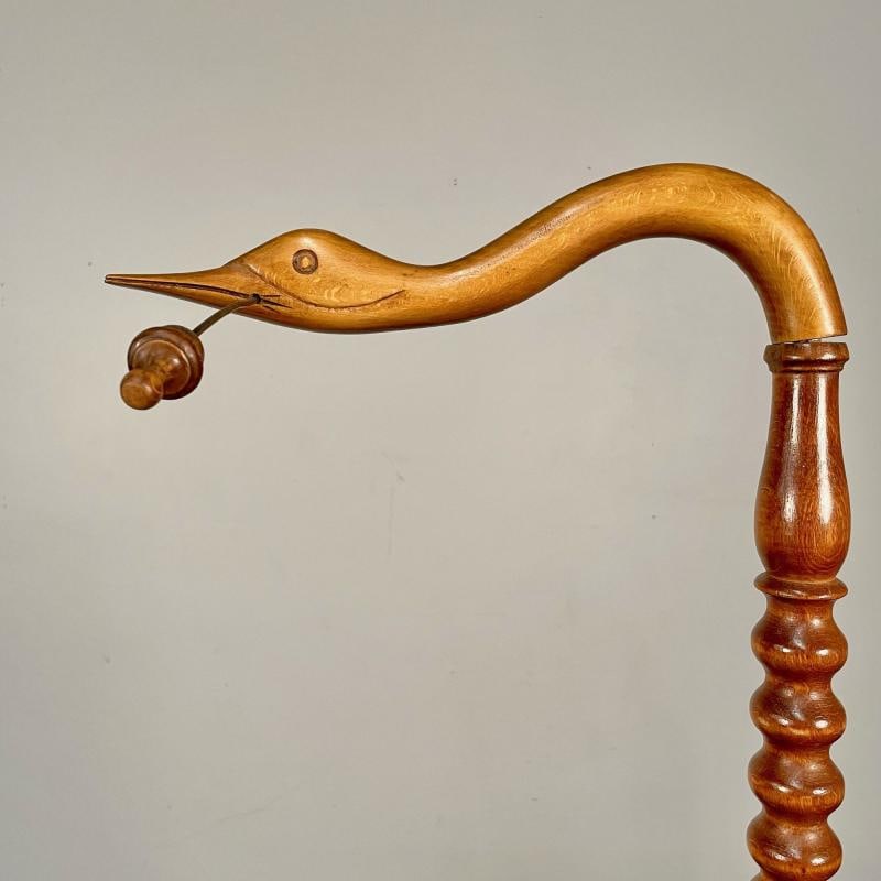 French Spindled 19th Century Walnut Decorative Cradle, Swan Motif - 8