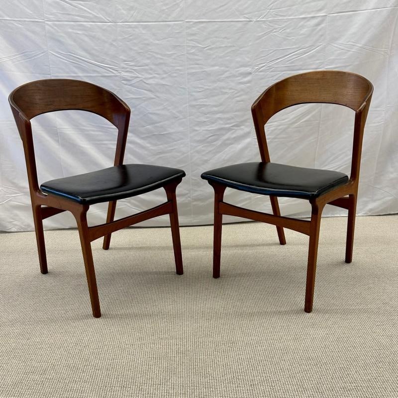 Set of Ten Kai Kristiansen Style Mid-Century Modern Dining / Side Chairs, Danish - 11