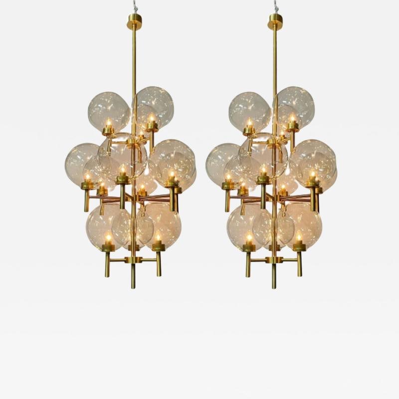 Pair of Monumental Mid-Century Modern Style Chandeliers in Amber Glass and Brass (1 of 10)
